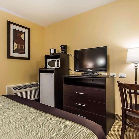 Quality Inn Moncton Eksteriør billede