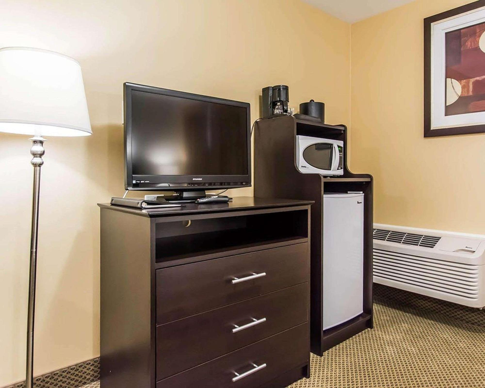 Quality Inn Moncton Eksteriør billede