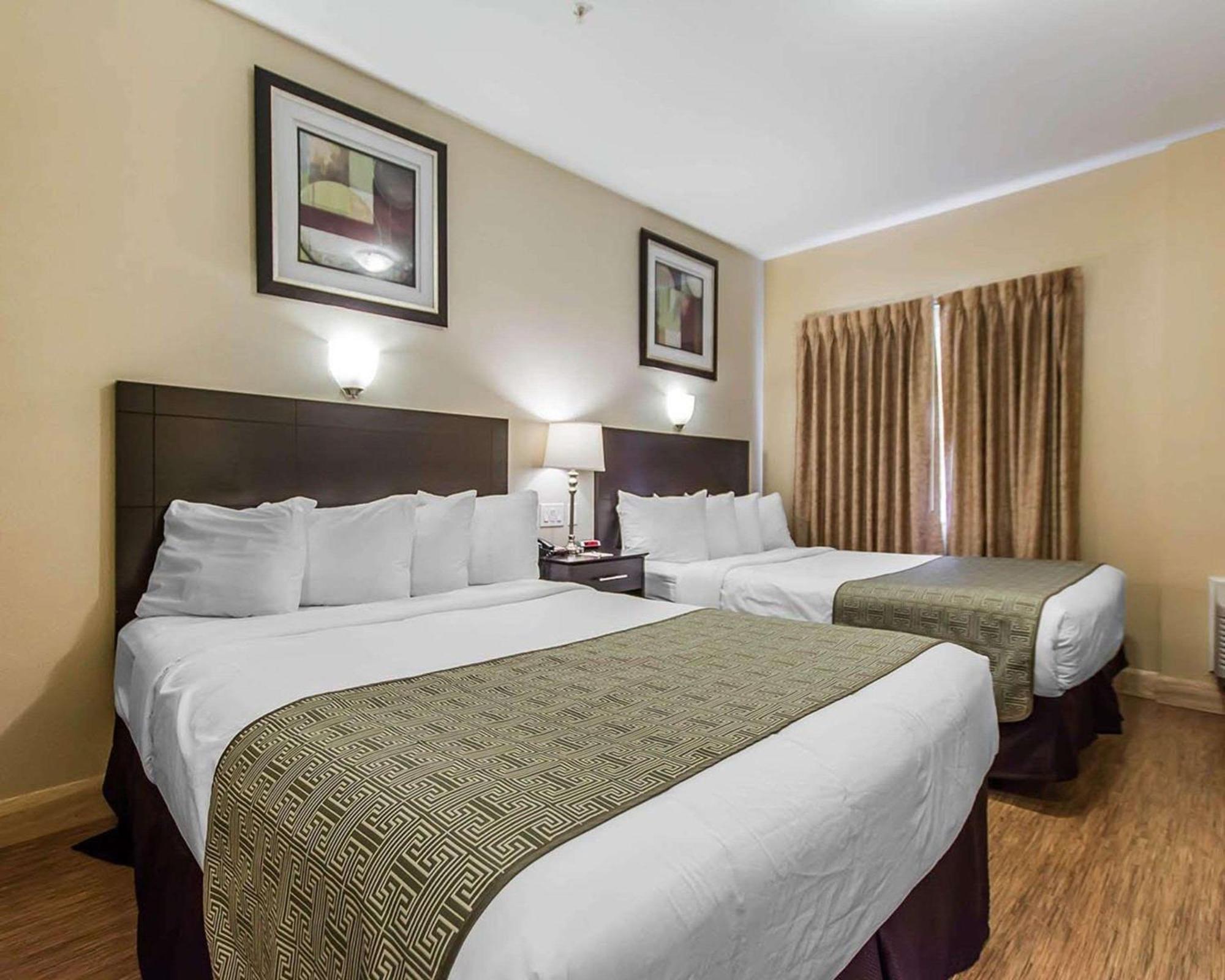 Quality Inn Moncton Eksteriør billede