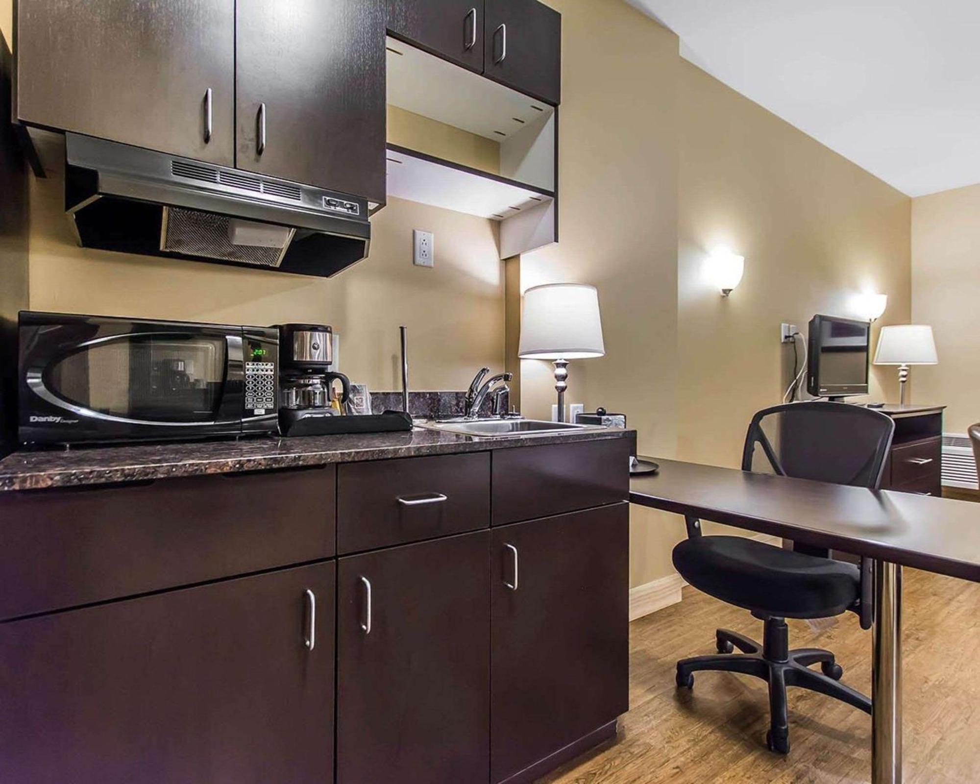 Quality Inn Moncton Eksteriør billede
