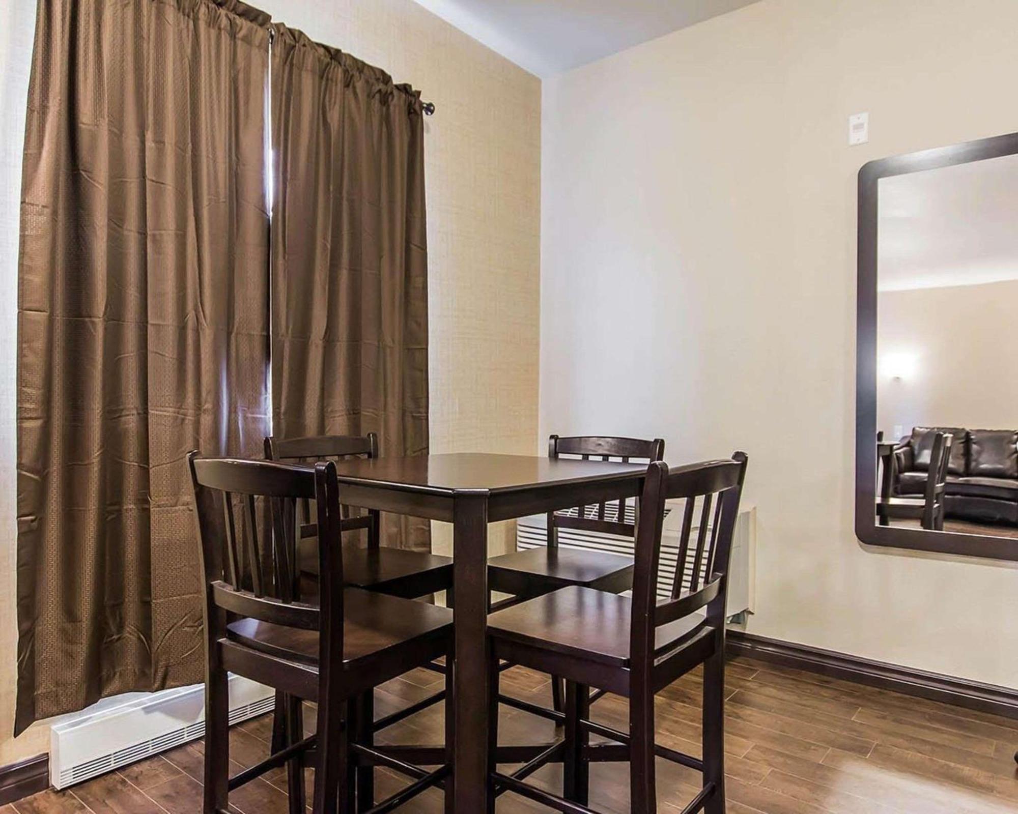 Quality Inn Moncton Eksteriør billede