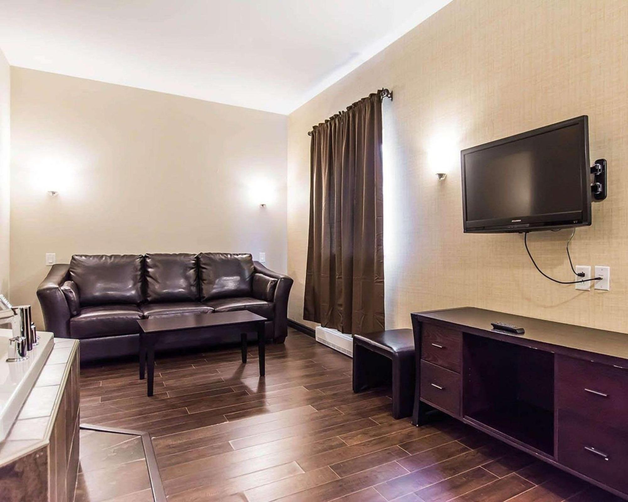 Quality Inn Moncton Eksteriør billede