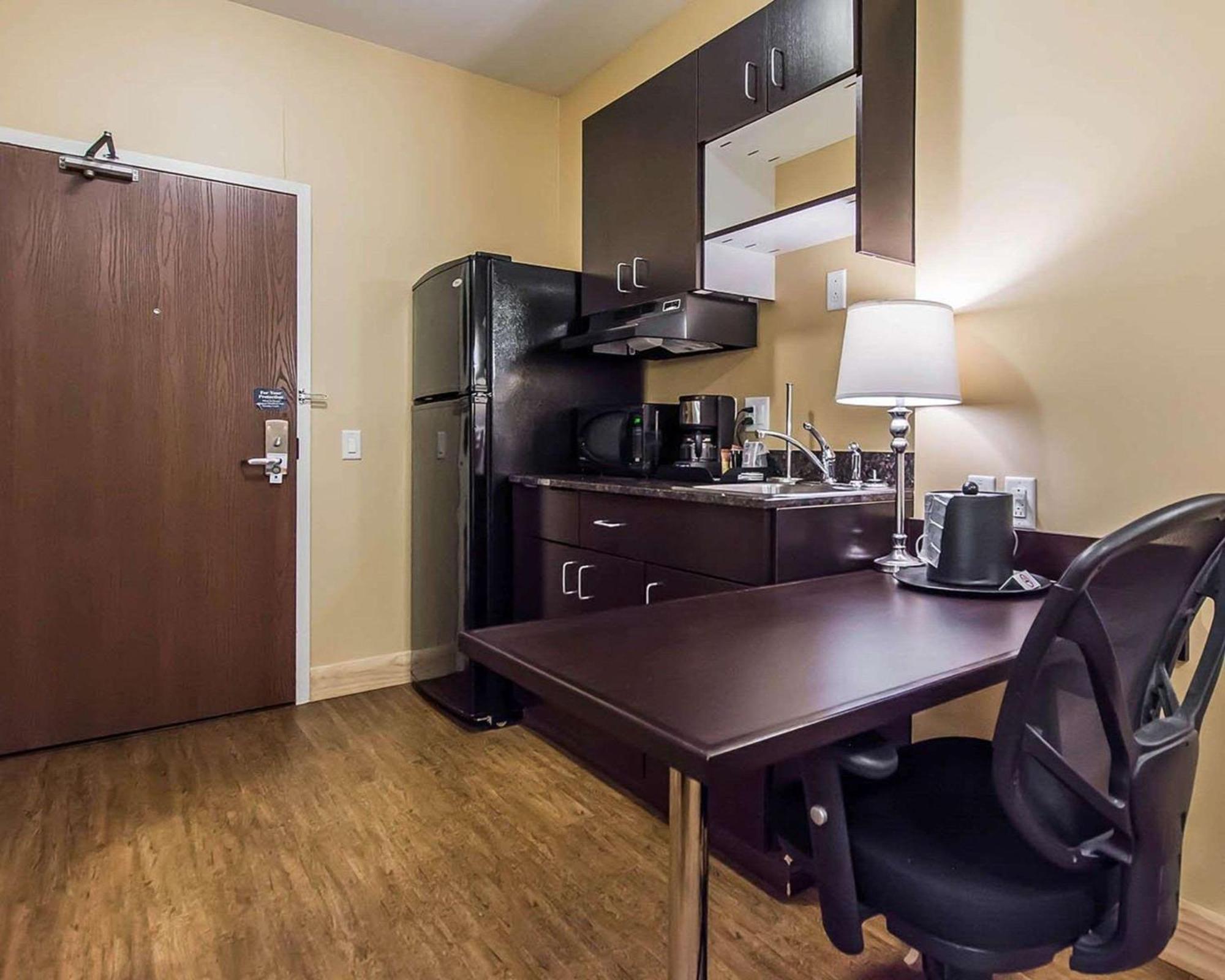 Quality Inn Moncton Eksteriør billede