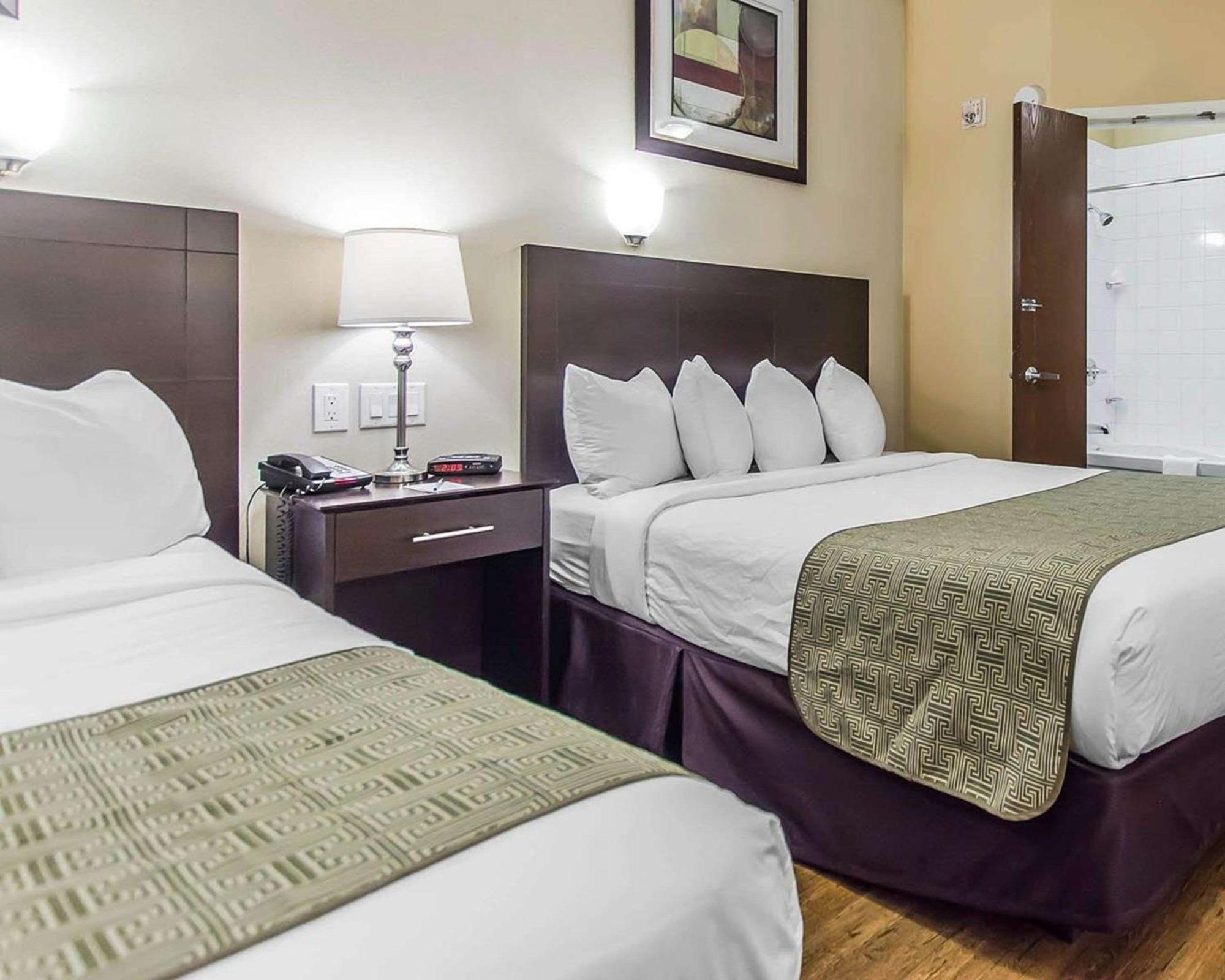 Quality Inn Moncton Eksteriør billede